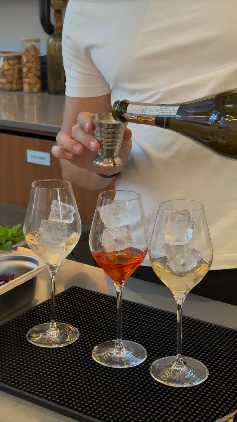 Service de prosecco sur glace taillée
